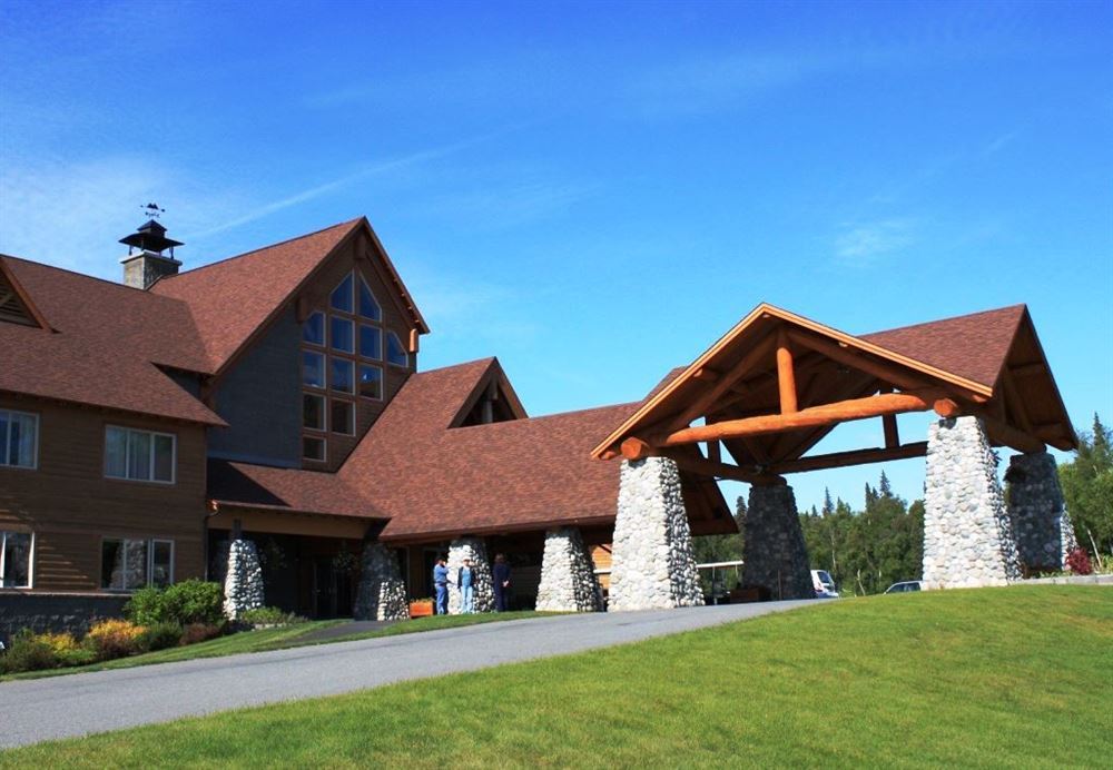 ALASKA’S NATIONAL PARKS TOUR ESCORTED